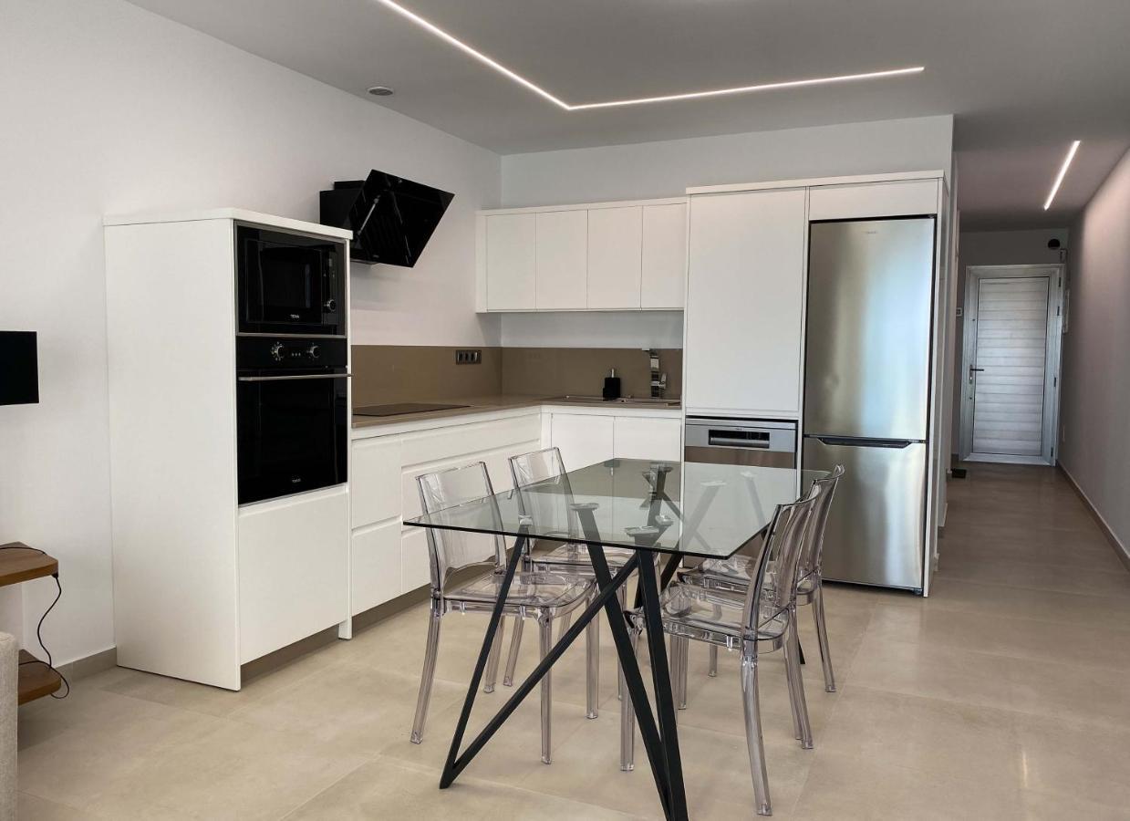 Marina Suites 8 Playa Blanca  Eksteriør billede