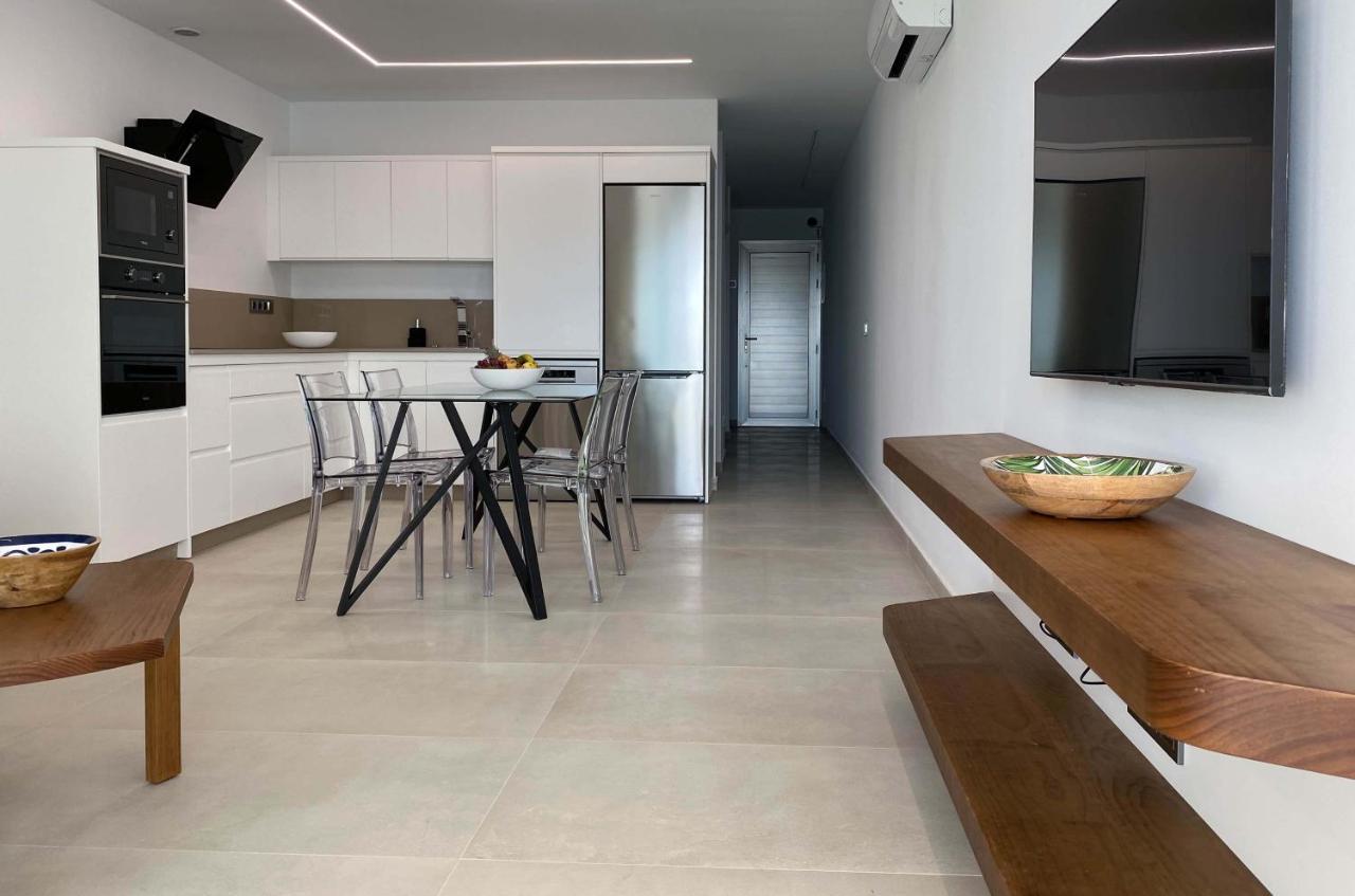 Marina Suites 8 Playa Blanca  Eksteriør billede